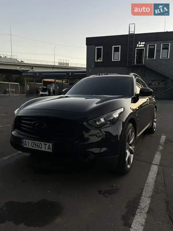 Infiniti FX 37