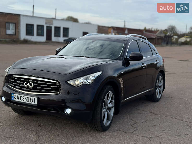 Внедорожник / Кроссовер Infiniti FX 37 2010 в Киеве фото 23 Внедорожник / Кроссовер Infiniti FX 37 2010 в Киеве
