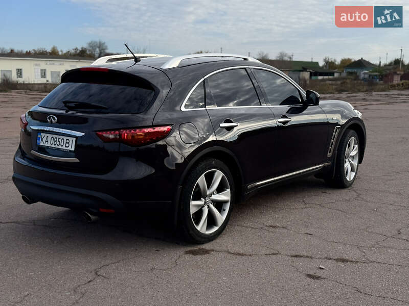 Внедорожник / Кроссовер Infiniti FX 37 2010 в Киеве фото 10 Внедорожник / Кроссовер Infiniti FX 37 2010 в Киеве