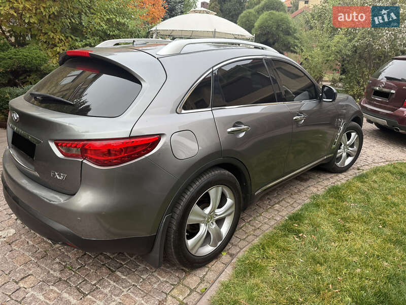 Внедорожник / Кроссовер Infiniti FX 37 2012 в Днепре