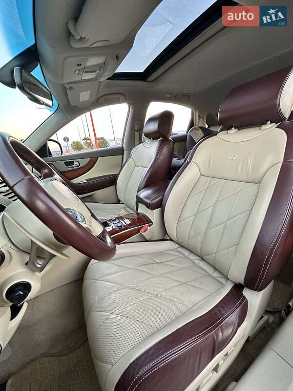 Позашляховик / Кросовер Infiniti FX 37 2013 в Ізмаїлі