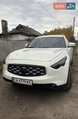 Внедорожник / Кроссовер Infiniti FX 37 2013 в Смеле
