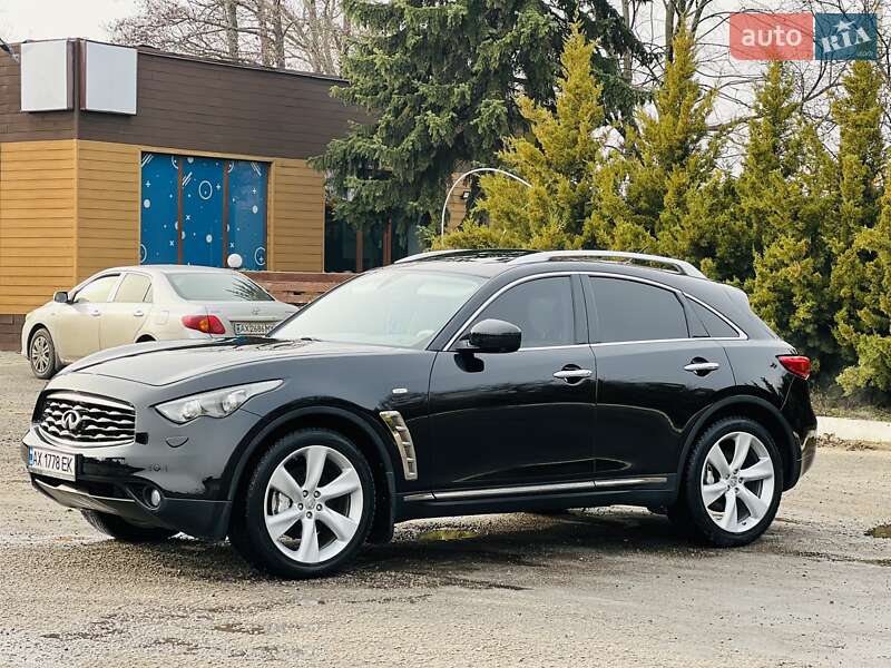 Позашляховик / Кросовер Infiniti FX 37 2011 в Харкові