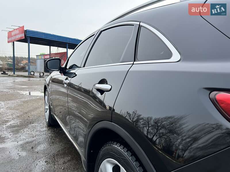Позашляховик / Кросовер Infiniti FX 37 2011 в Харкові