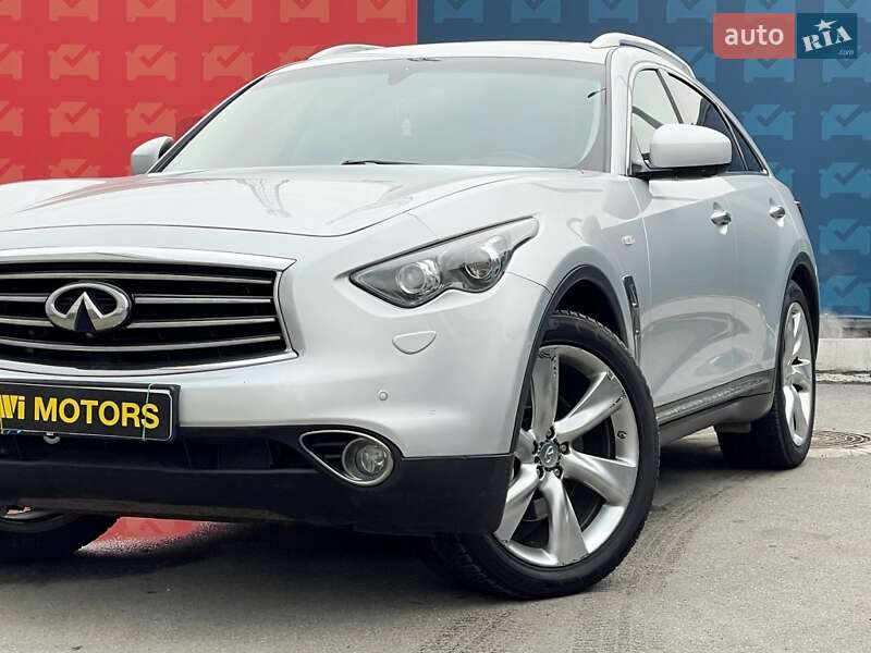 Внедорожник / Кроссовер Infiniti FX 37 2012 в Киеве