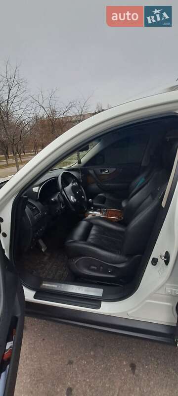 Позашляховик / Кросовер Infiniti FX 37 2011 в Миколаєві