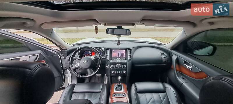 Позашляховик / Кросовер Infiniti FX 37 2011 в Миколаєві