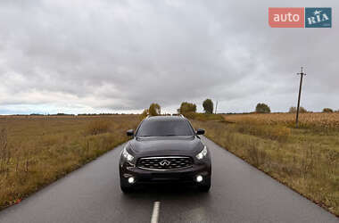 Внедорожник / Кроссовер Infiniti FX 37 2010 в Чернигове