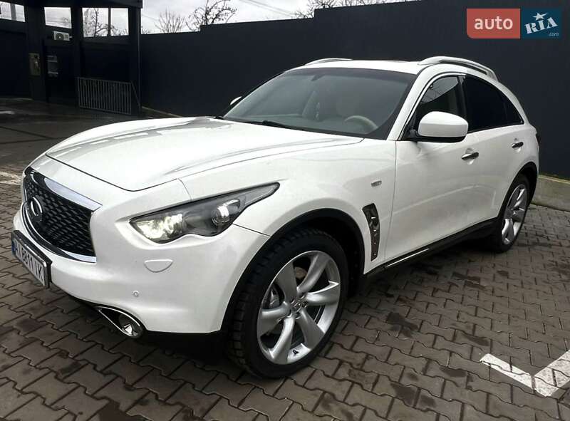 Позашляховик / Кросовер Infiniti FX 37 2012 в Ставищі