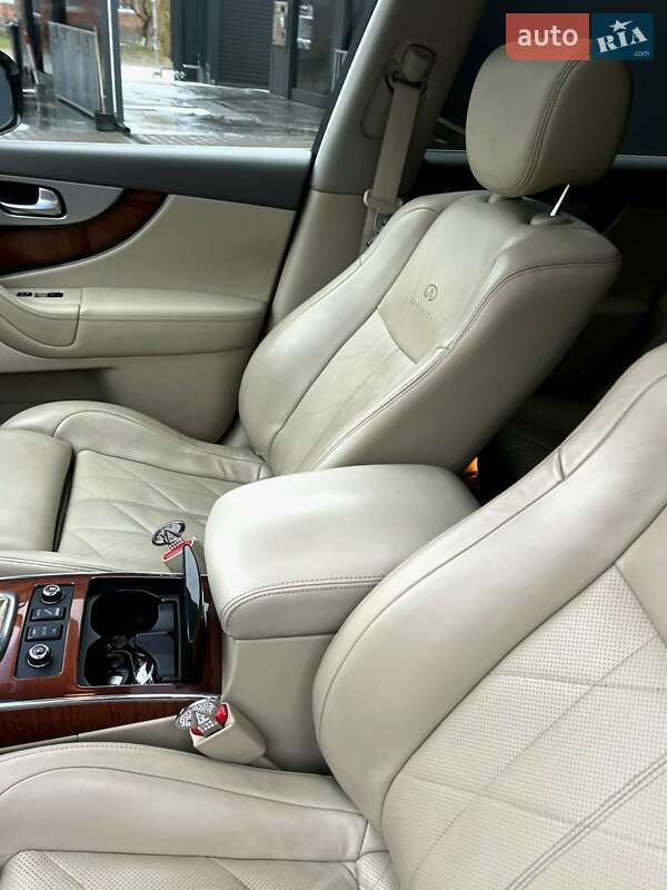 Позашляховик / Кросовер Infiniti FX 37 2012 в Ставищі