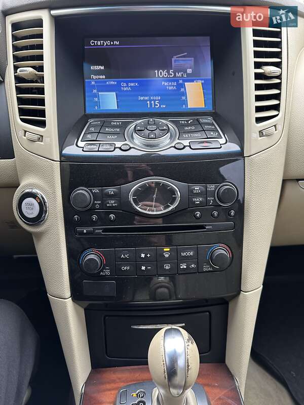 Позашляховик / Кросовер Infiniti FX 37 2011 в Києві