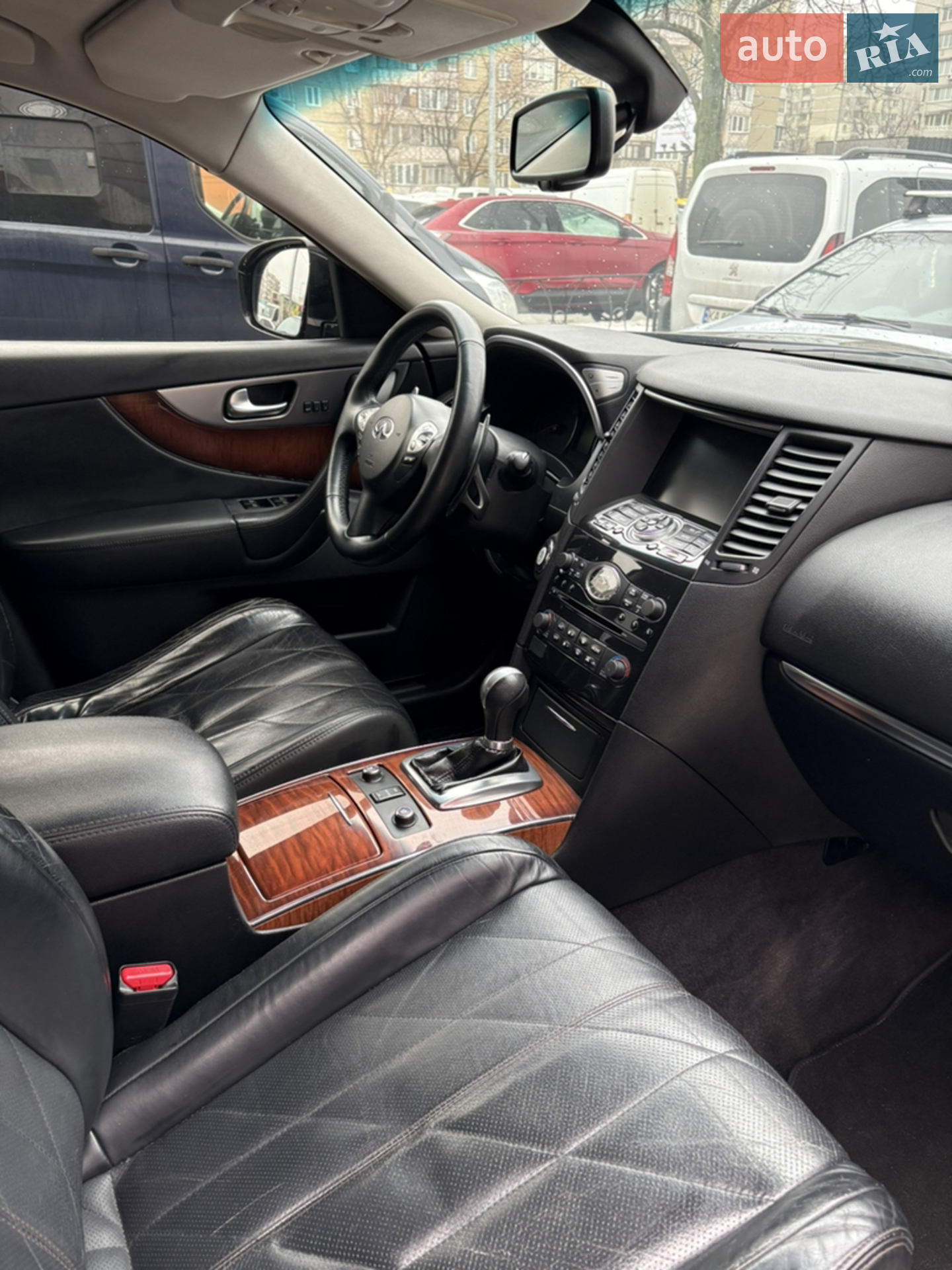 2011 Infiniti FX - мініатюра 40