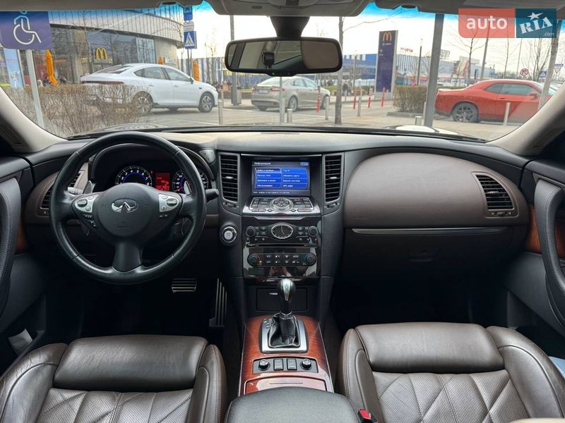 Внедорожник / Кроссовер Infiniti FX 37 2010 в Киеве