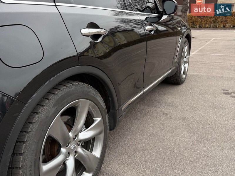 Внедорожник / Кроссовер Infiniti FX 37 2012 в Каменском