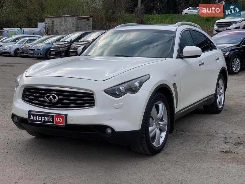 Infiniti FX 37 2011