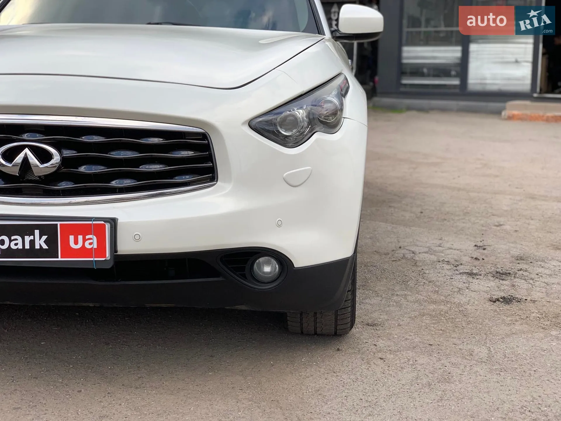 2011 Infiniti FX - мініатюра 10