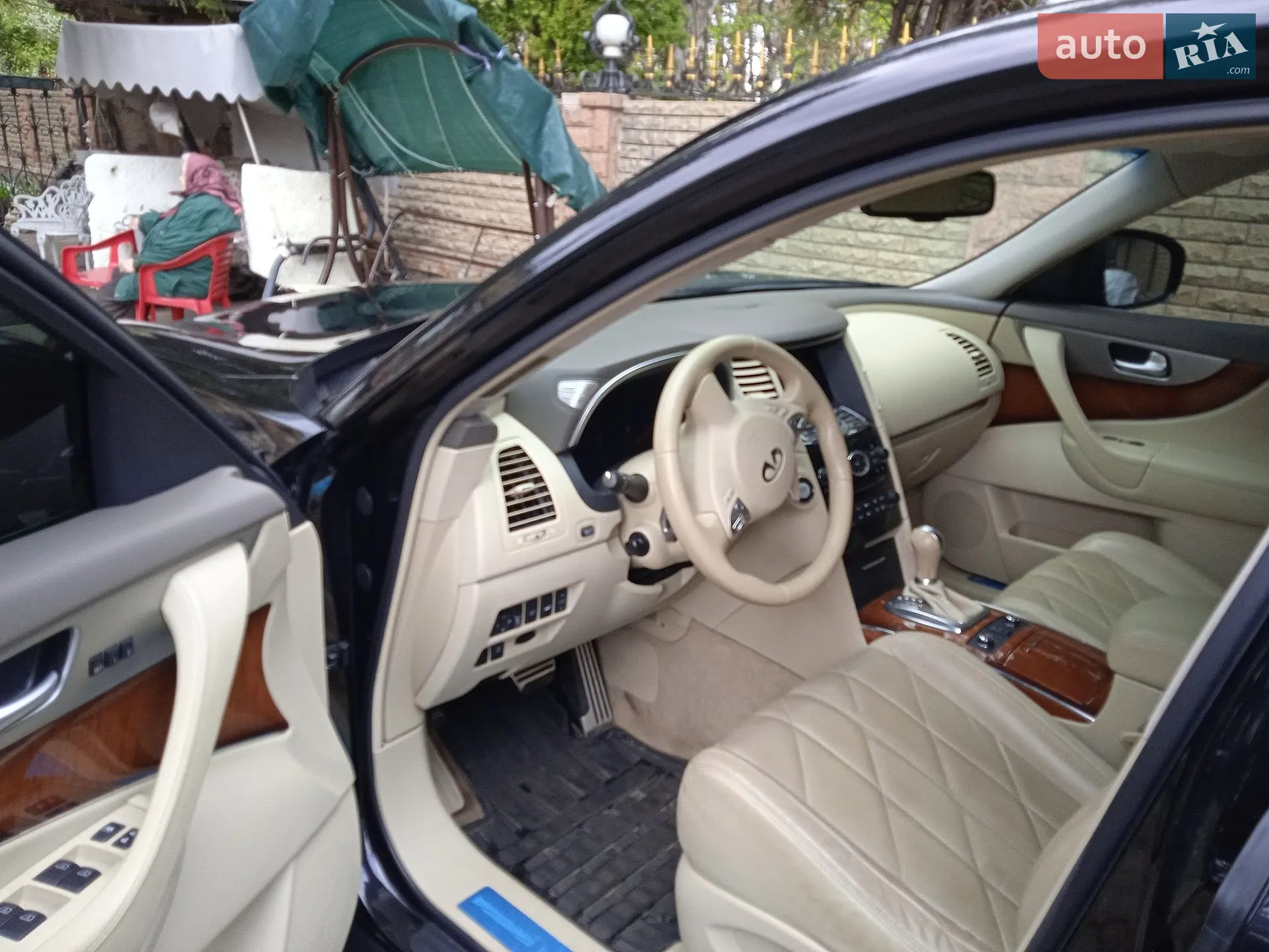 2011 Infiniti FX - мініатюра 12