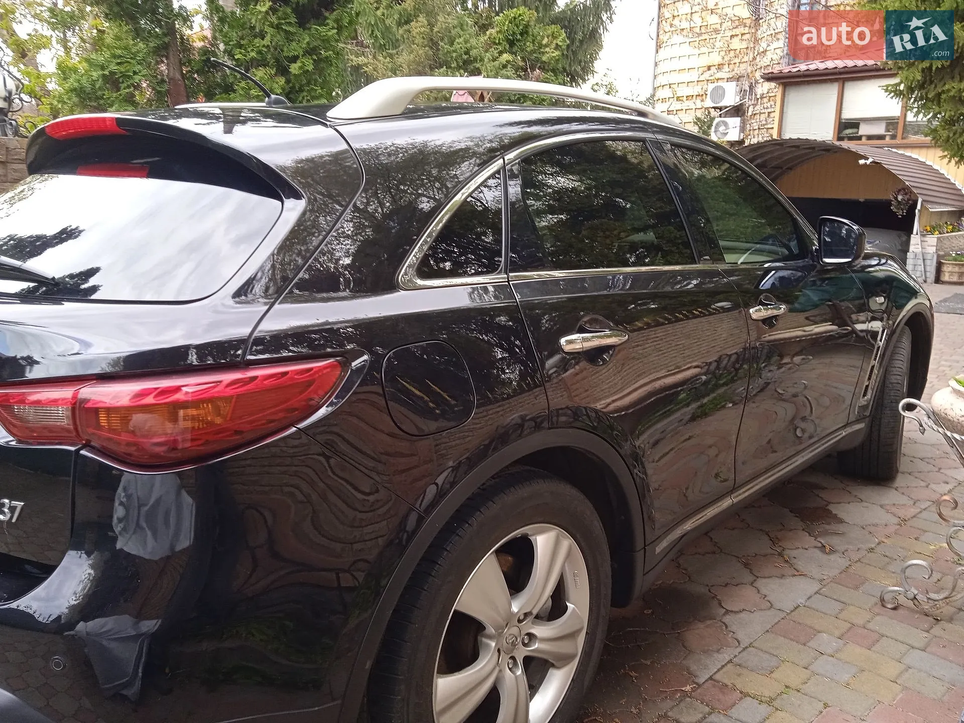 2011 Infiniti FX - мініатюра 13