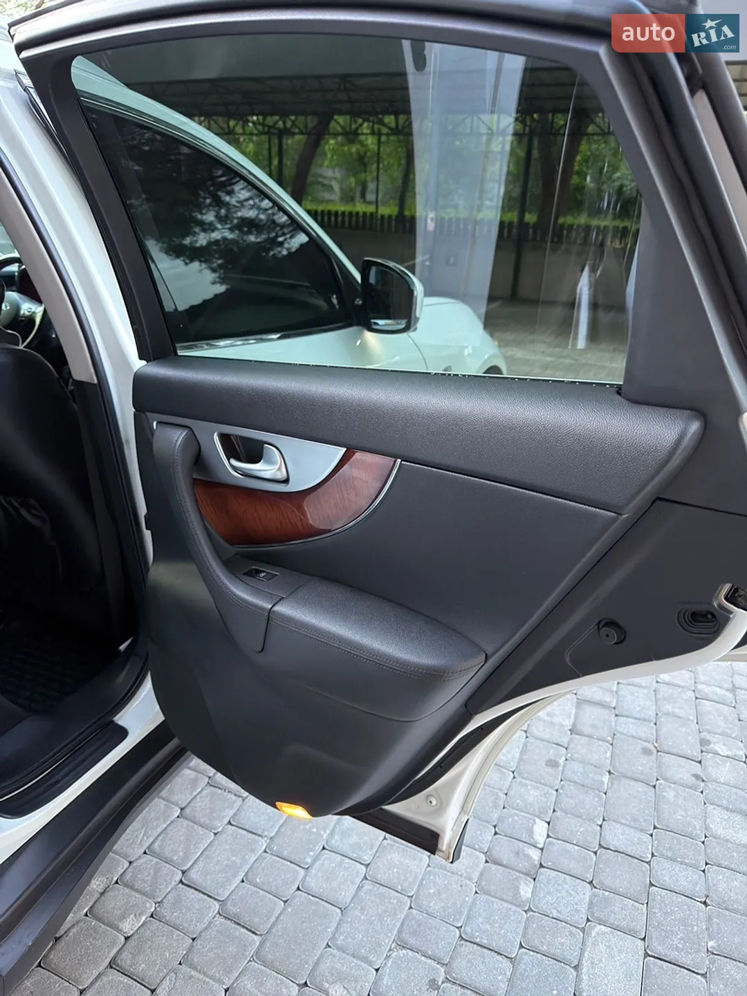 2012 Infiniti FX - мініатюра 24
