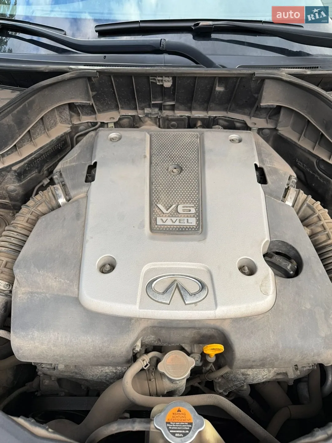 2010 Infiniti FX - мініатюра 16