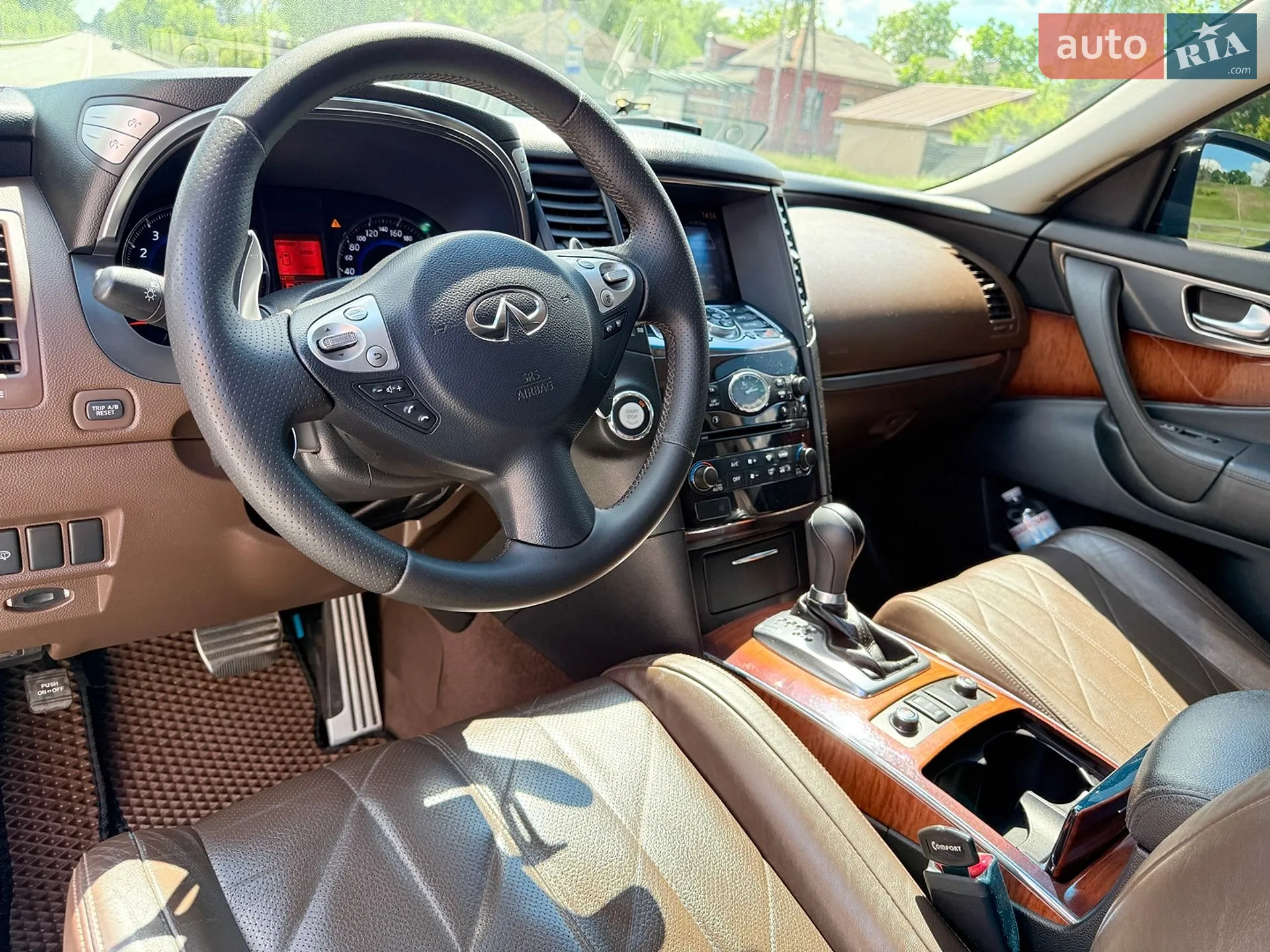 2010 Infiniti FX - мініатюра 11