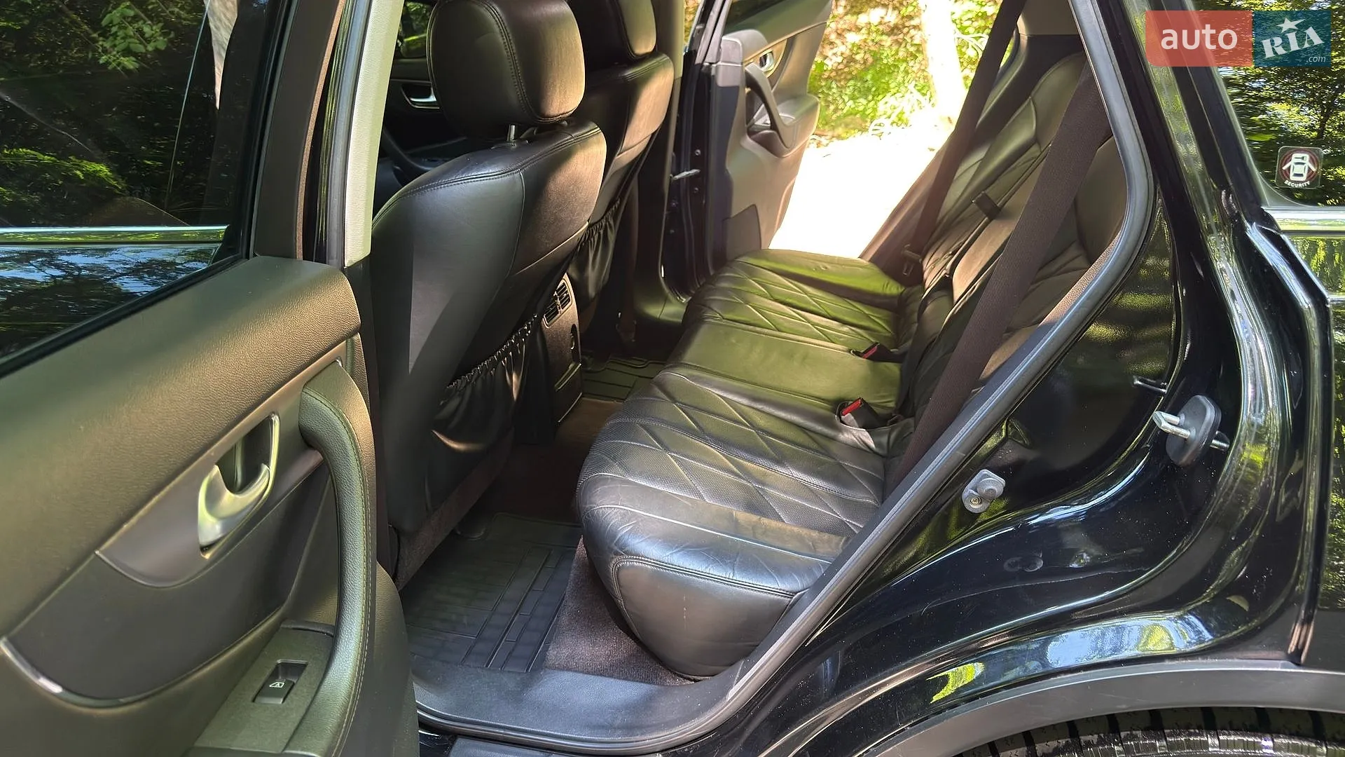 2010 Infiniti FX - мініатюра 23