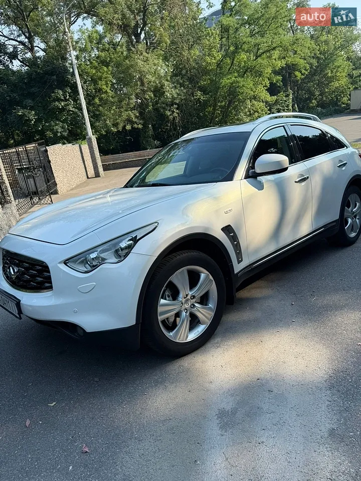2011 Infiniti FX - мініатюра 21