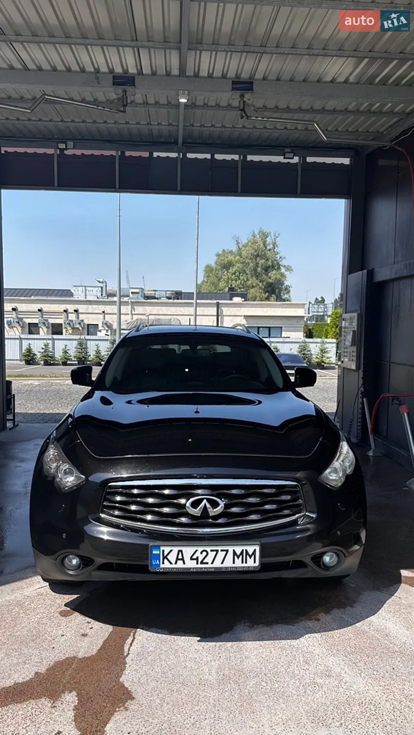 2011 Infiniti FX - мініатюра 9