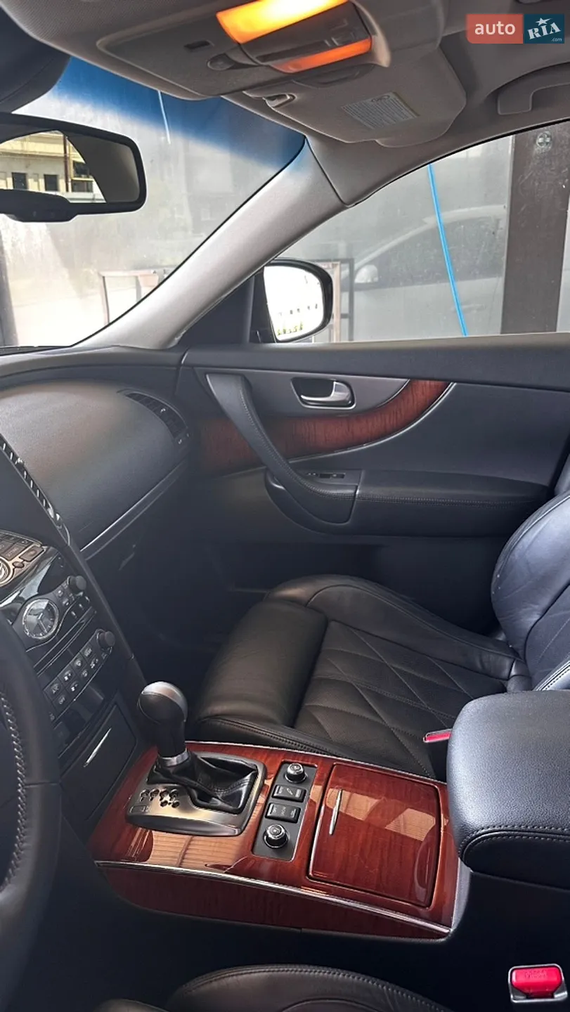 2011 Infiniti FX - мініатюра 14