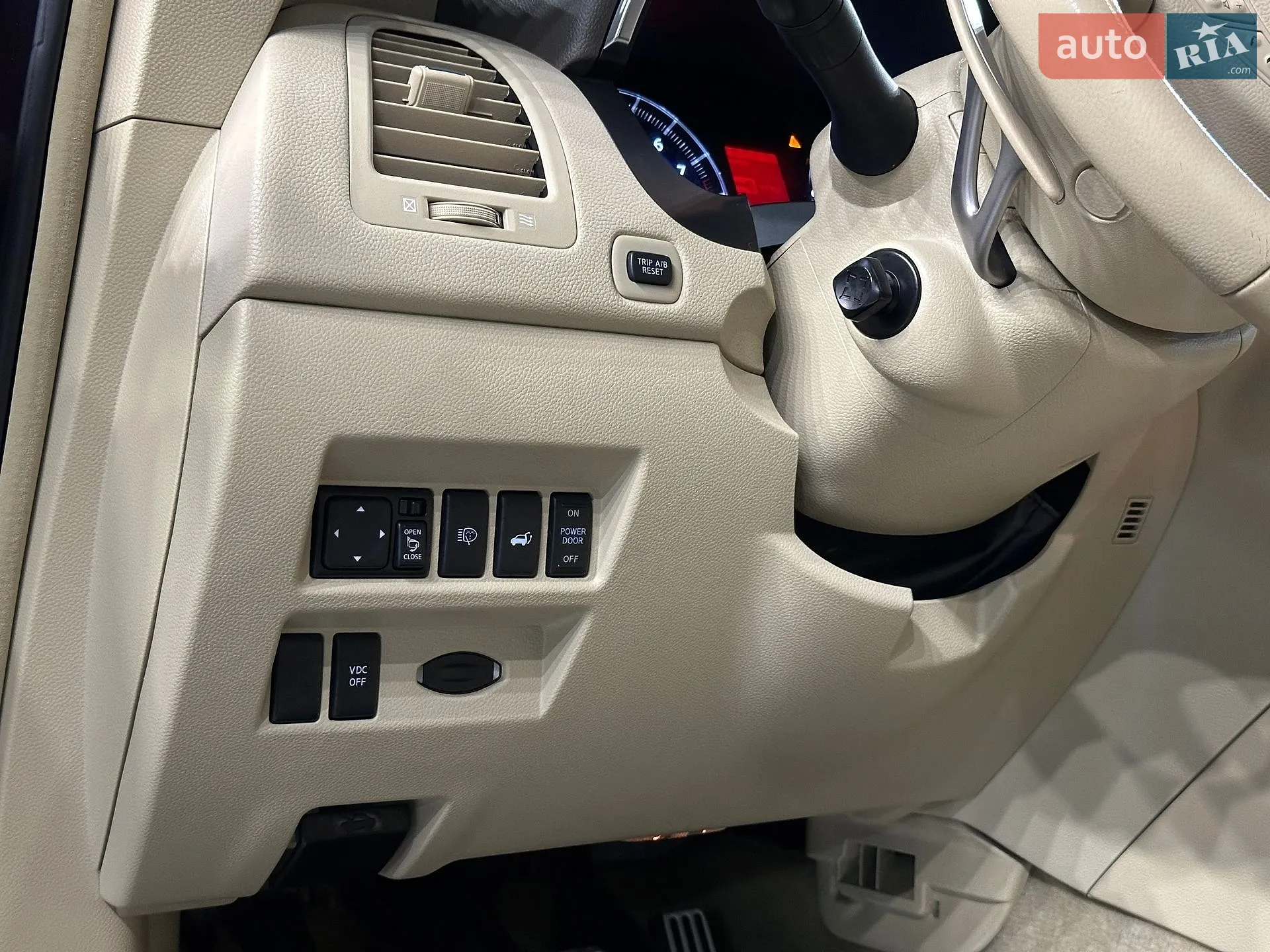 2011 Infiniti FX - мініатюра 17