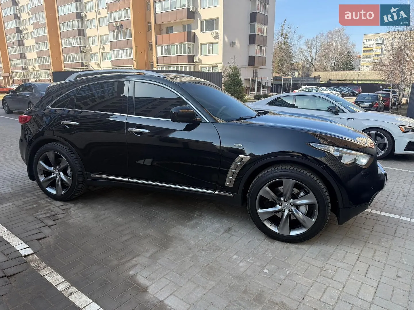 2011 Infiniti FX - мініатюра 6