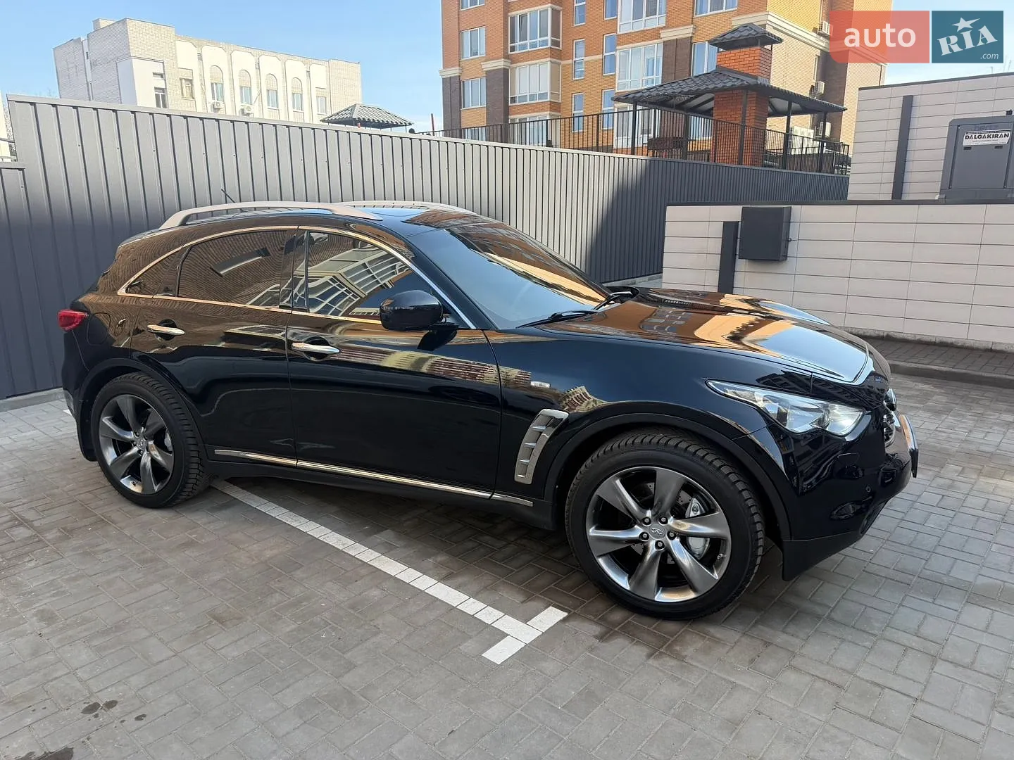 2011 Infiniti FX - мініатюра 15