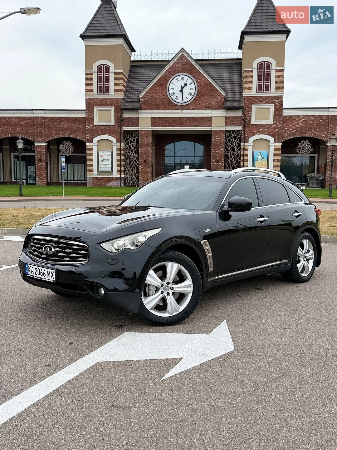 2010 Infiniti FX - мініатюра 3