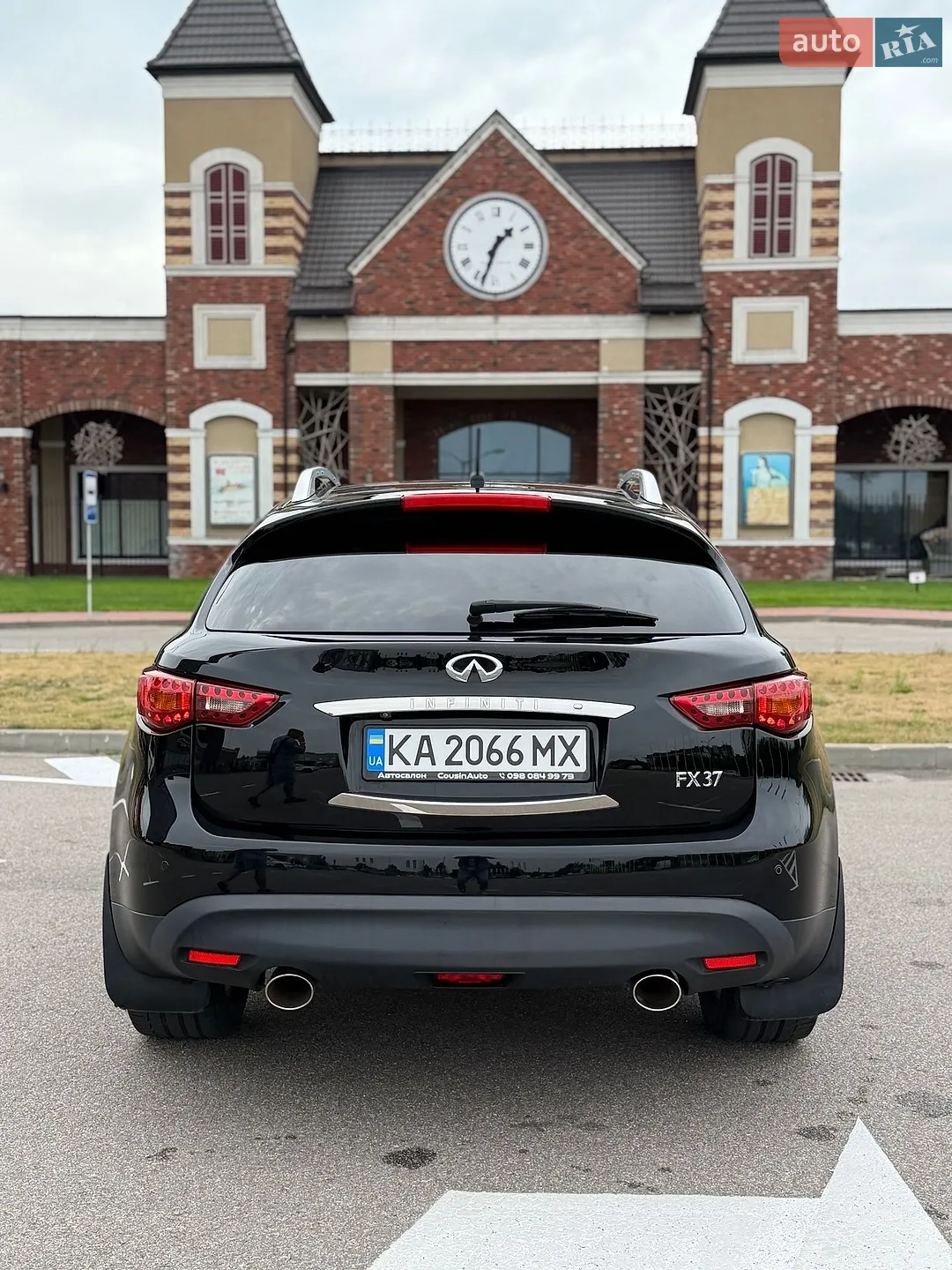2010 Infiniti FX - мініатюра 6