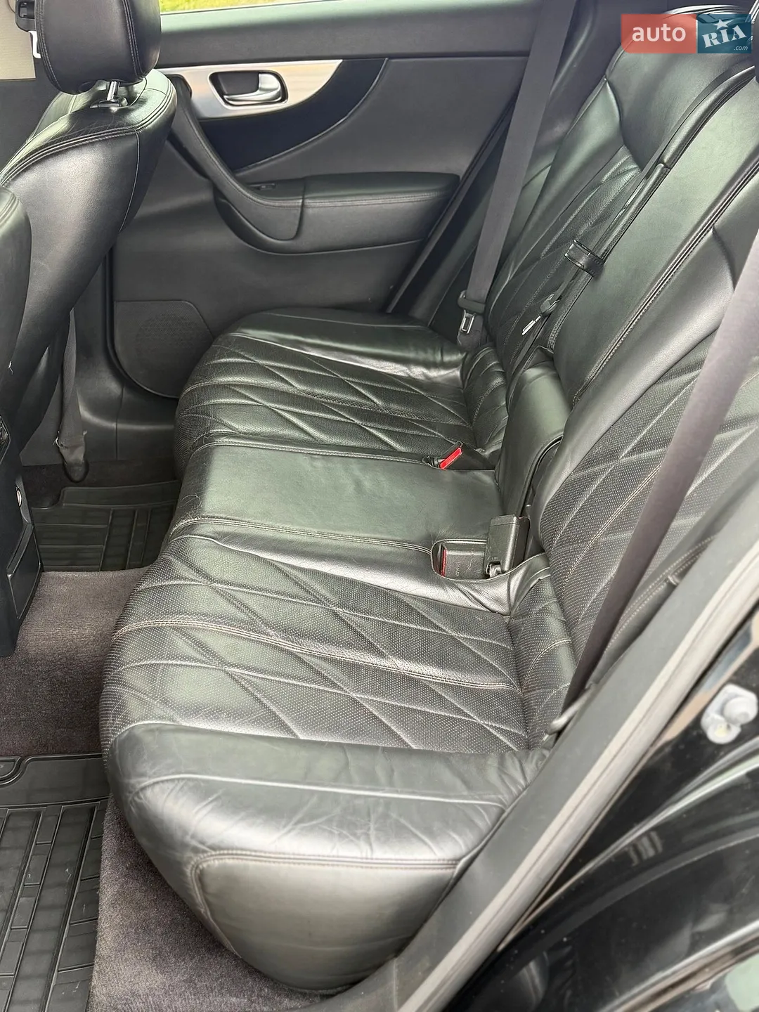 2010 Infiniti FX - мініатюра 9