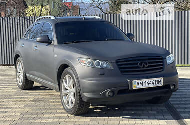 Внедорожник / Кроссовер Infiniti FX 45 2008 в Сваляве