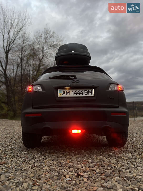 Внедорожник / Кроссовер Infiniti FX 45 2008 в Черновцах фото 21 Внедорожник / Кроссовер Infiniti FX 45 2008 в Черновцах