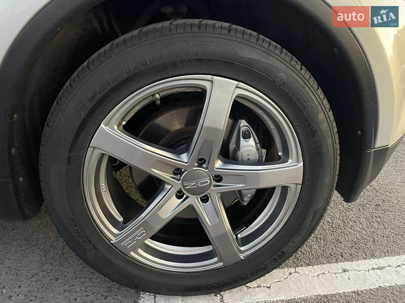 Позашляховик / Кросовер Infiniti FX 50 2008 в Луцьку