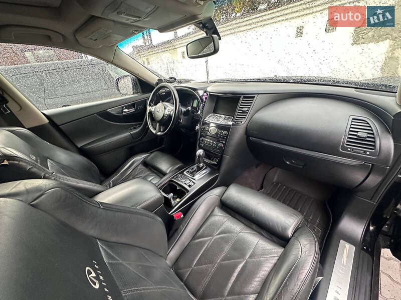 Внедорожник / Кроссовер Infiniti FX 50 2008 в Измаиле фото 13 Внедорожник / Кроссовер Infiniti FX 50 2008 в Измаиле