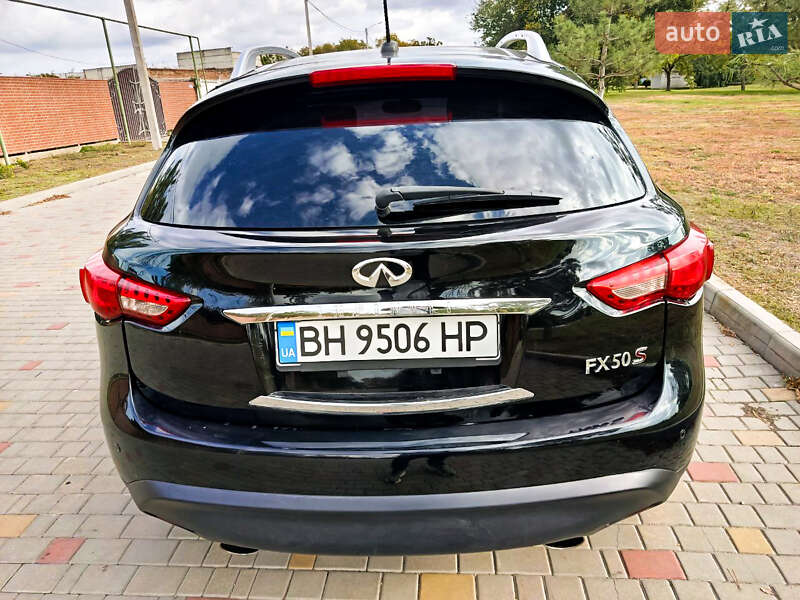 Внедорожник / Кроссовер Infiniti FX 50 2008 в Измаиле фото 32 Внедорожник / Кроссовер Infiniti FX 50 2008 в Измаиле