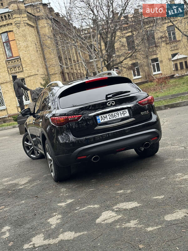 Позашляховик / Кросовер Infiniti FX 50 2008 в Києві