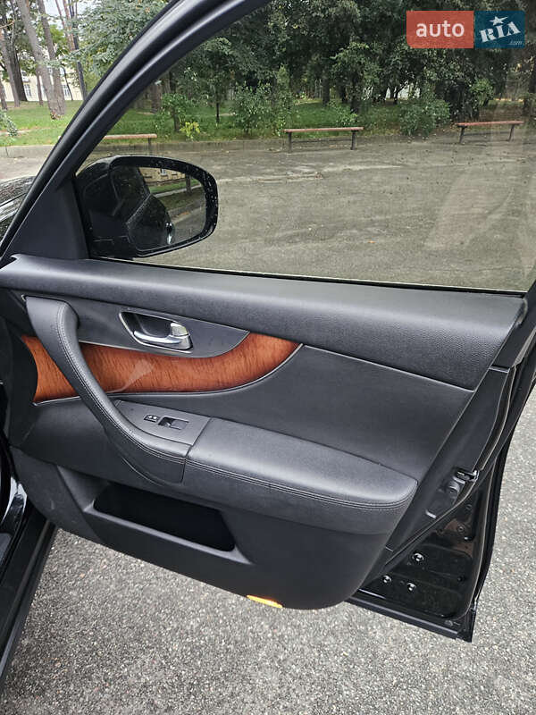 Позашляховик / Кросовер Infiniti FX 50 2008 в Києві