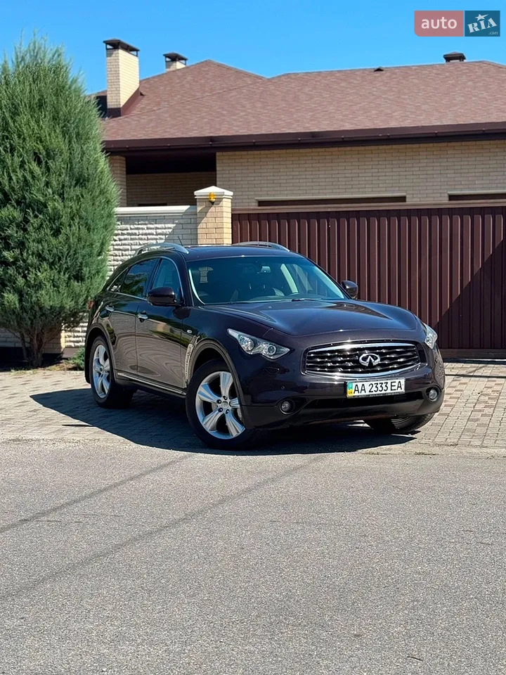 2010 Infiniti FX - мініатюра 11