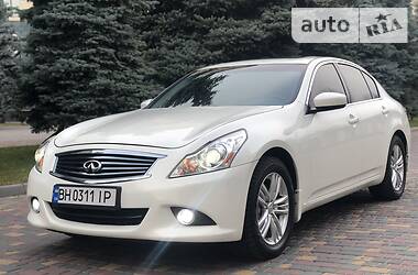 Седан Infiniti G25 2012 в Одессе