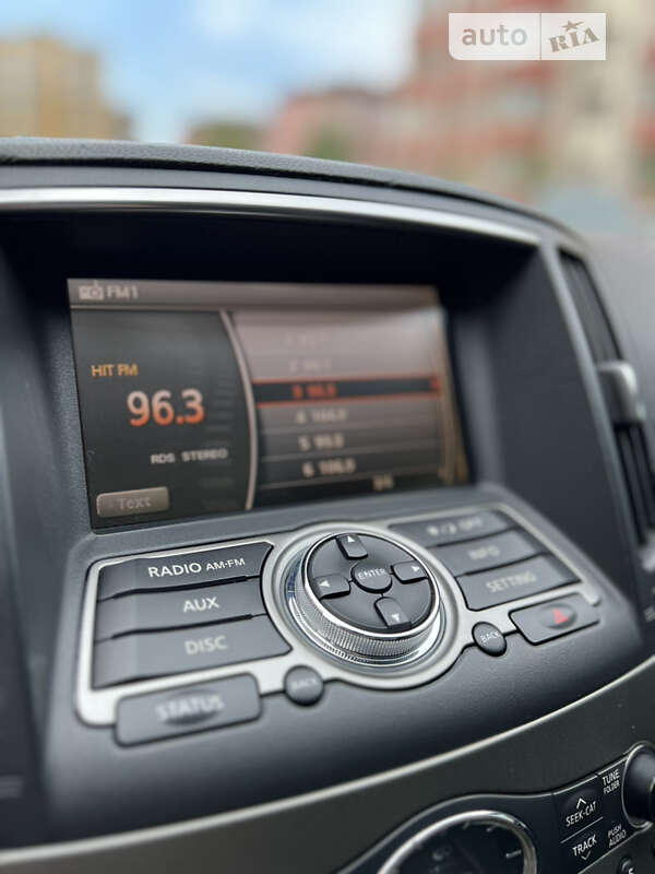 Седан Infiniti G25 2011 в Києві