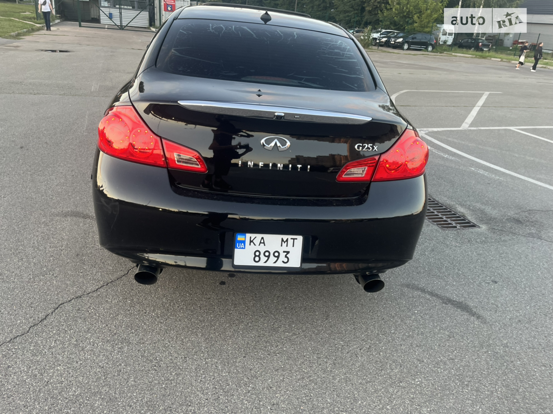 2010 Infiniti G - мініатюра 3