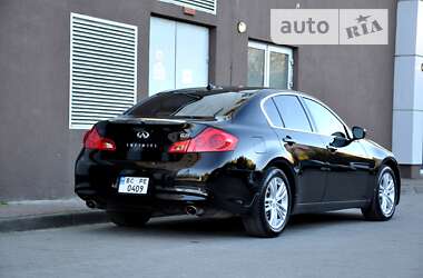 Седан Infiniti G25 2012 в Львові