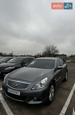 Седан Infiniti G25 2010 в Первомайську