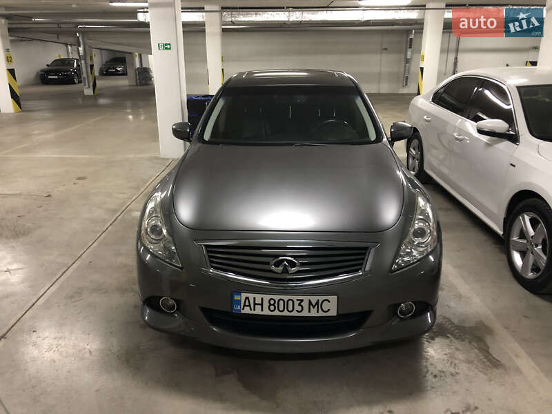 Седан Infiniti G25 2011 в Одессе