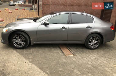 Седан Infiniti G25 2011 в Одессе